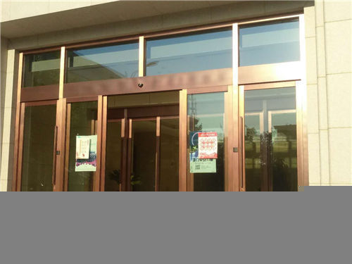 自動門的裝置機(jī)構(gòu)