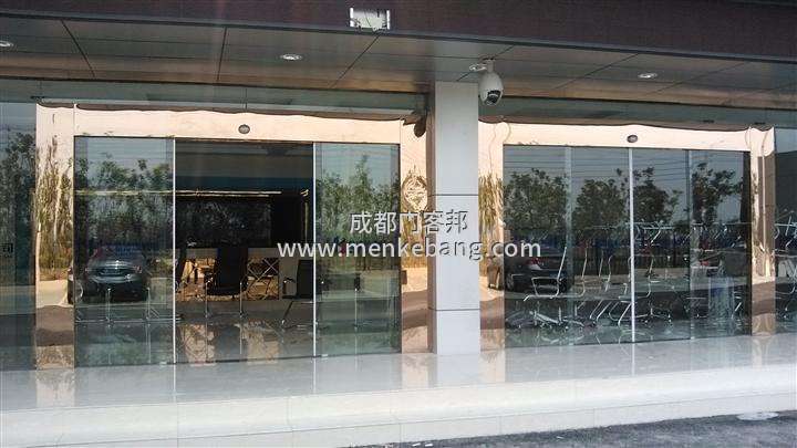 自動(dòng)門老脫軌道是怎么回事