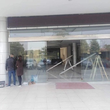 自動(dòng)門(mén)案例