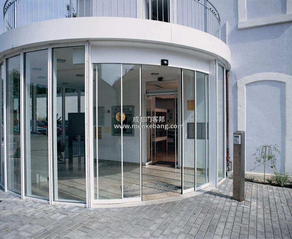 成都自動玻璃門價格,自動感應(yīng)門價格,感應(yīng)玻璃門多少錢