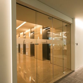 無(wú)框玻璃自動(dòng)感應(yīng)門工程